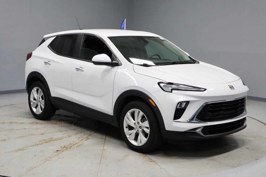 Used 2025 Buick Encore GX Preferred FWD image 7