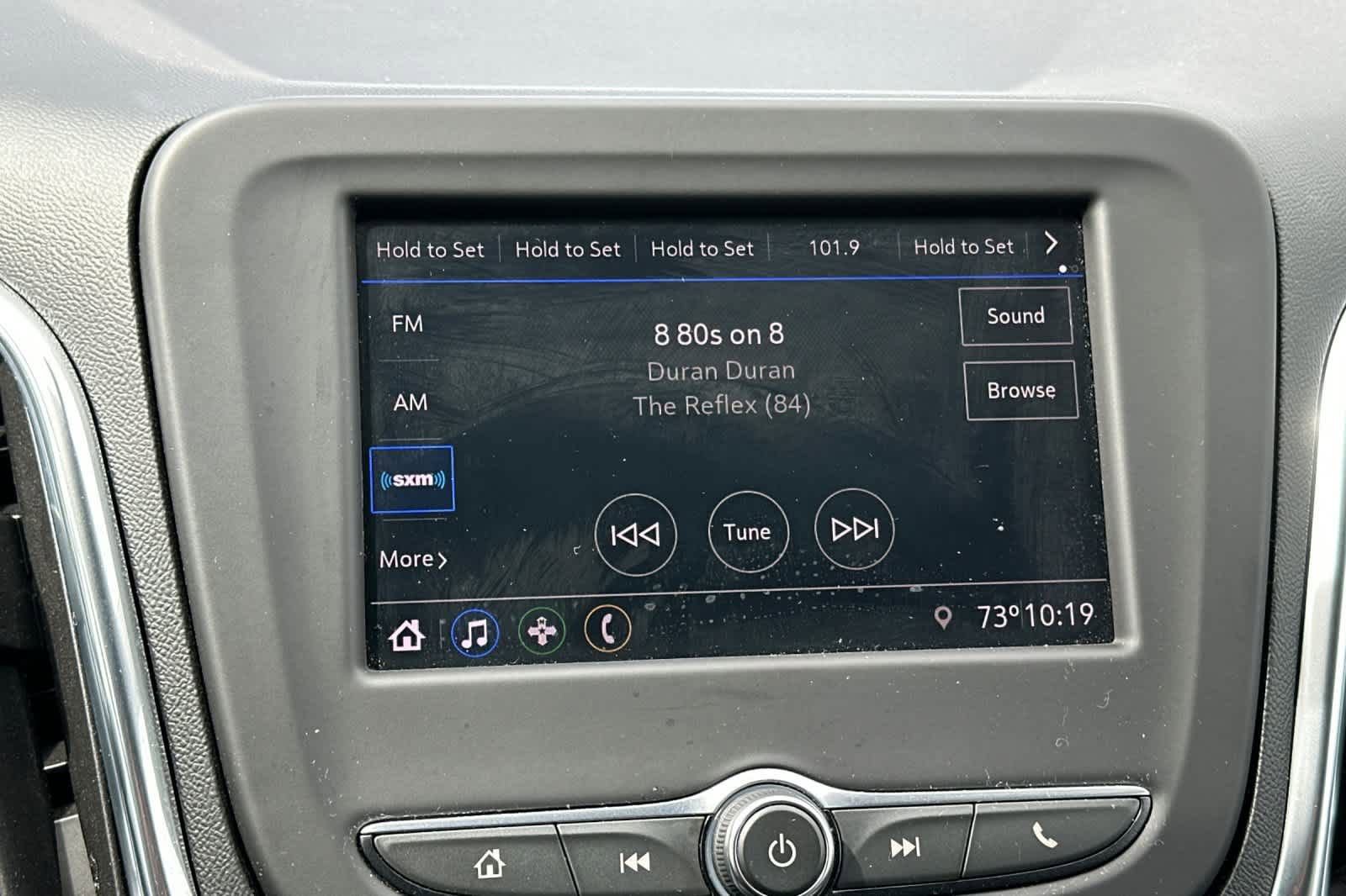Used 2021 Chevrolet Equinox LT w/ LPO, Floor Liner Package FWD image 18