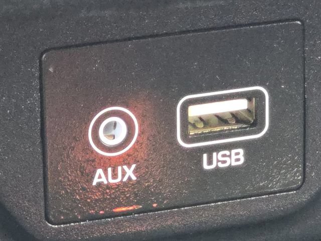 Used 2021 Hyundai Tucson Value FWD image 28