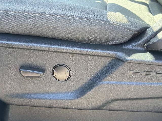 Certified 2025 Ford F250 XLT AWD/4WD image 21