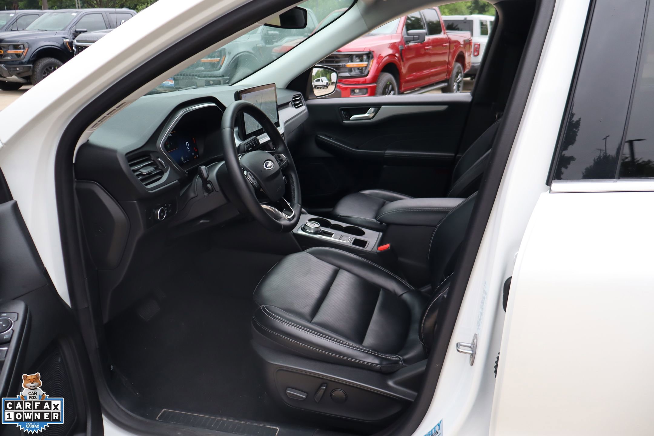 Certified 2023 Ford Escape Platinum AWD/4WD image 25