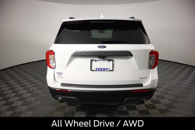 Certified 2023 Ford Explorer XLT w/ XLT Sport Appearance Package AWD/4WD image 6
