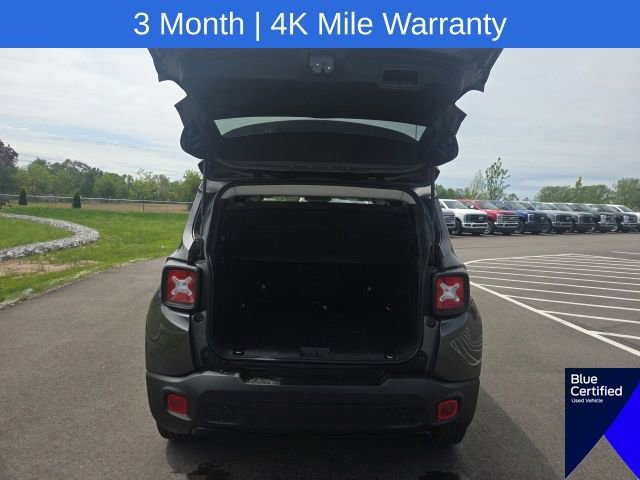 Used 2021 Jeep Renegade Latitude w/ Convenience Group AWD/4WD image 11