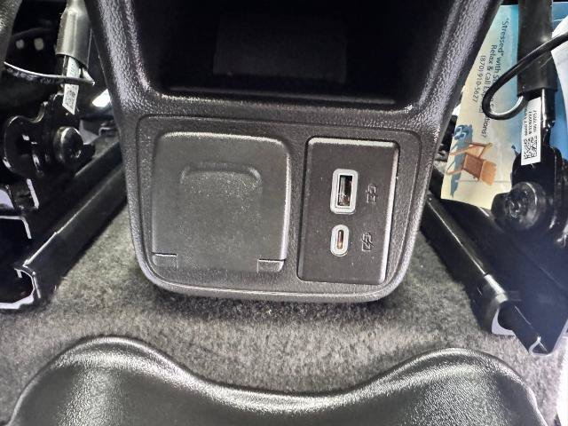 Used 2025 Chevrolet TrailBlazer RS w/ Convenience Package FWD image 17