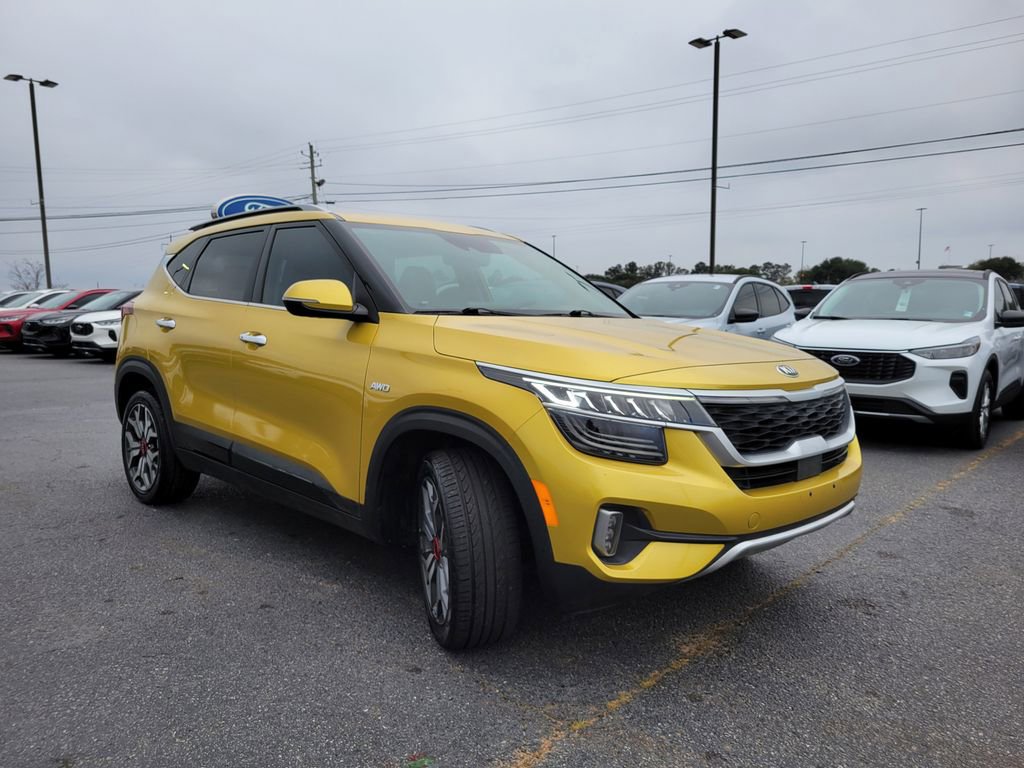 Used 2021 Kia Seltos SX w/ SX Sunroof Package image 8