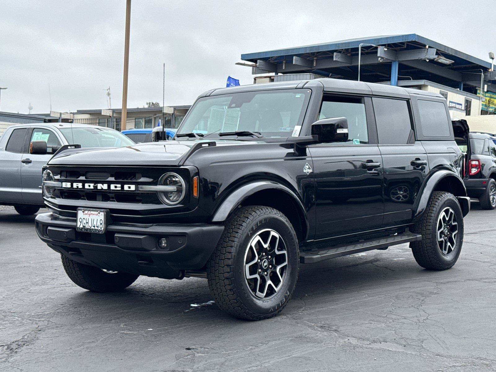 Certified 2023 Ford Bronco Outer Banks AWD/4WD image 4