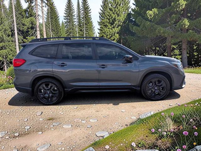 Used 2024 Subaru Ascent Onyx Edition w/ Popular Package Onyx AWD/4WD image 7