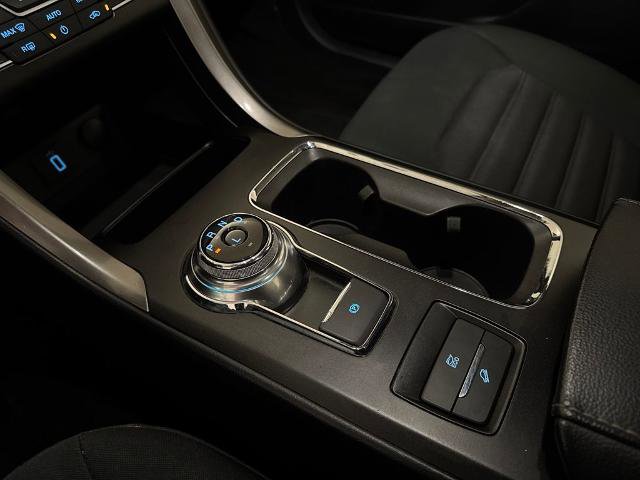 Certified 2018 Ford Fusion SE image 29
