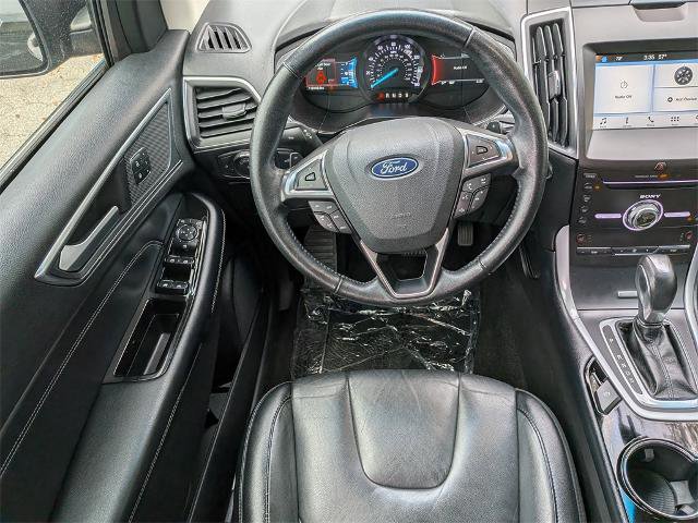 Certified 2018 Ford Edge Titanium image 16