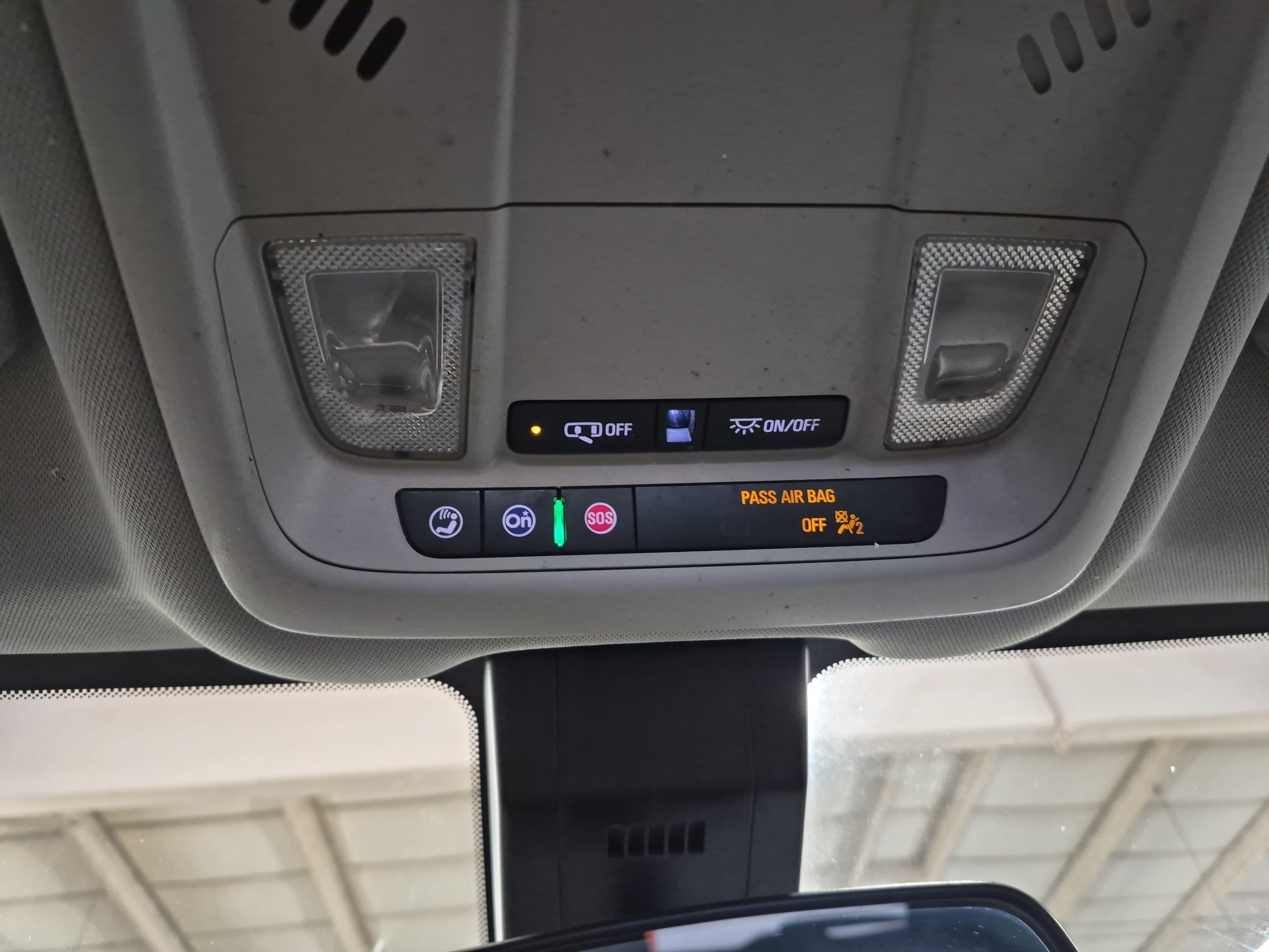 Used 2021 Chevrolet Equinox LS w/ LS Convenience Package FWD image 34