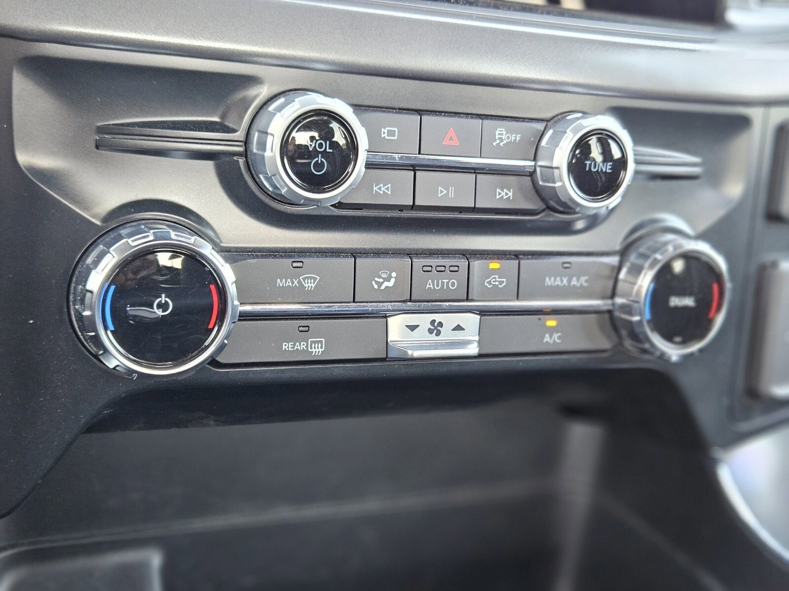 Certified 2025 Ford F150 XLT w/ Equipment Group 301A Standard image 24