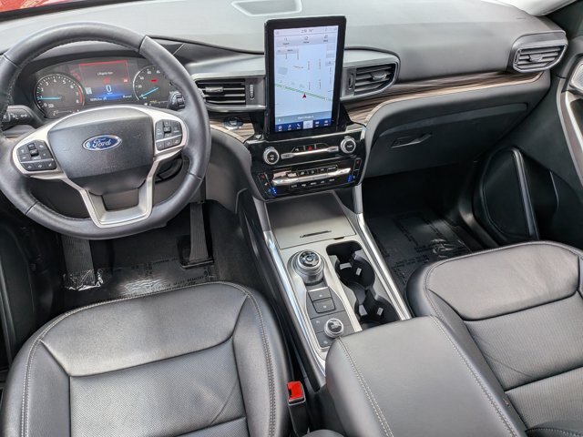 Certified 2024 Ford Explorer Limited w/ Limited Technology Package AWD/4WD image 24