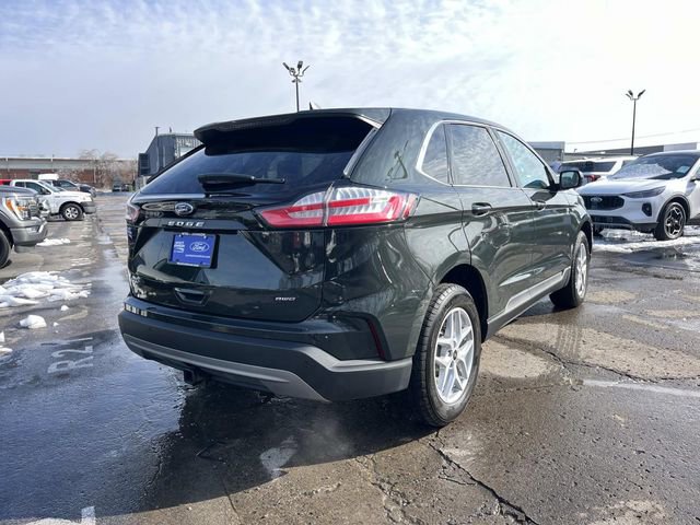 Certified 2024 Ford Edge SEL w/ Convenience Package image 3