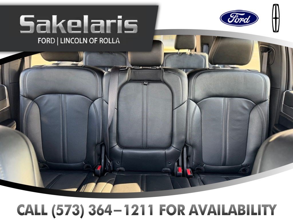 Used 2025 Jeep Wagoneer Series II w/ 8-Passenger Seating Package AWD/4WD image 31