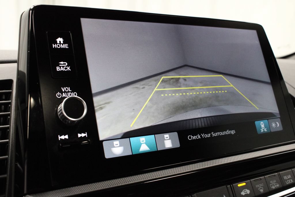 Used 2025 Honda Odyssey Sport-L image 3