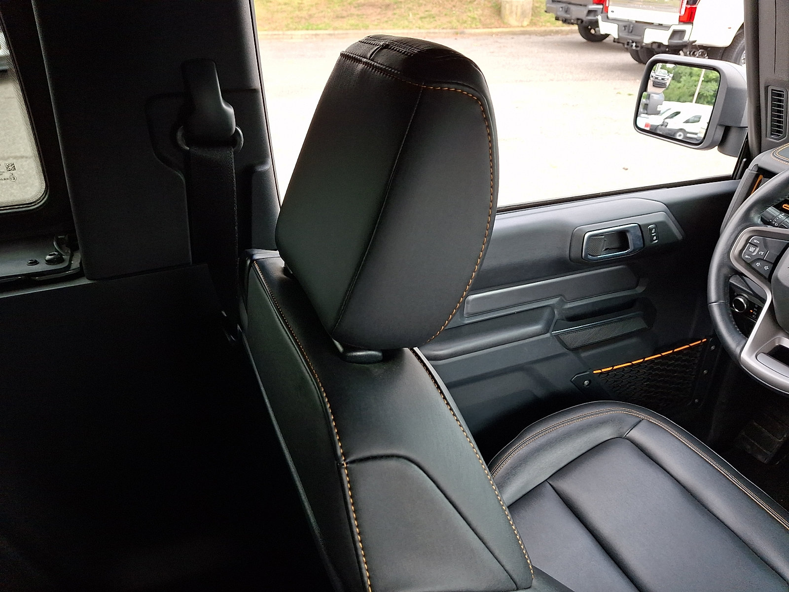 Certified 2024 Ford Bronco Badlands AWD/4WD image 13
