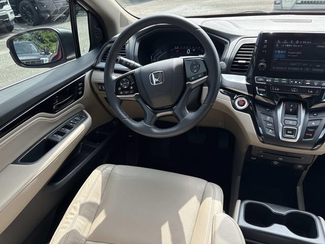 Used 2023 Honda Odyssey Touring image 14