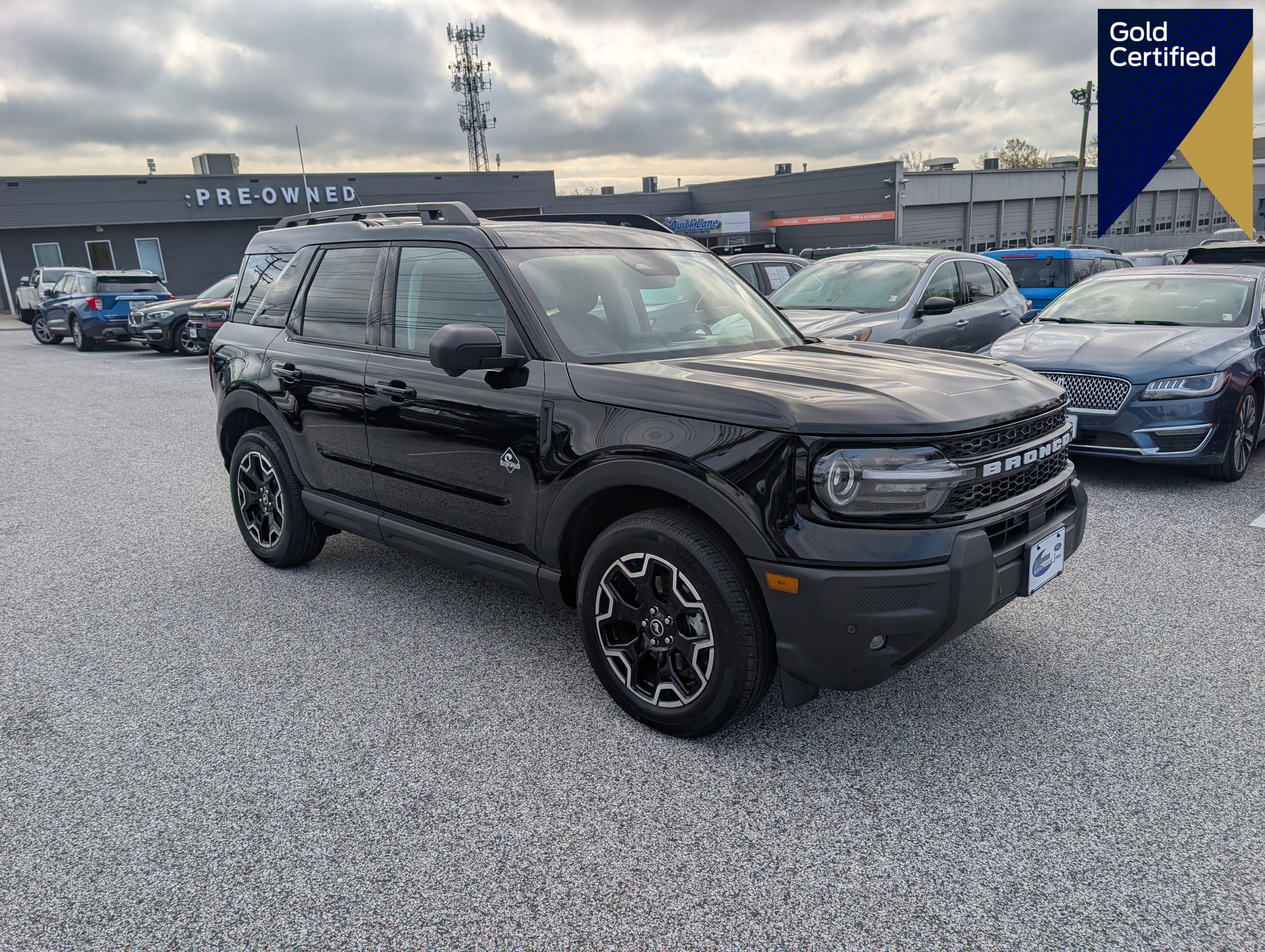 Certified 2025 Ford Bronco Sport Outer Banks w/ Outer Banks Tech Package+ image 1