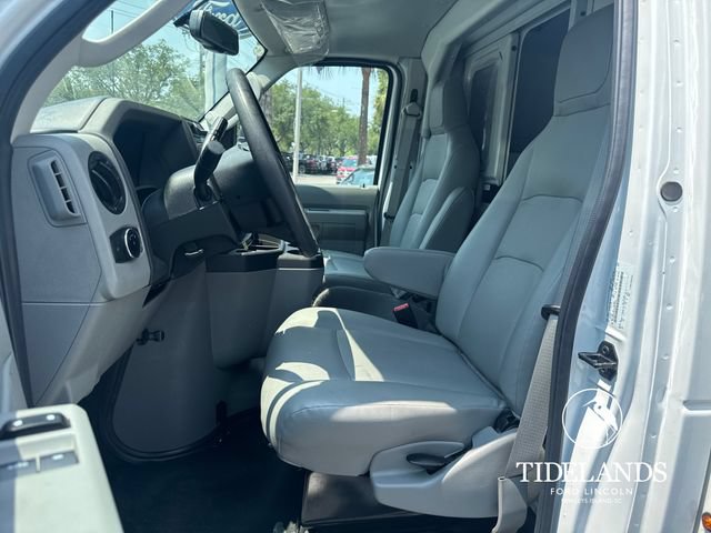 Certified 2024 Ford E-350 and Econoline 350 Super Duty w/ Power Windows & Locks Group RWD image 11