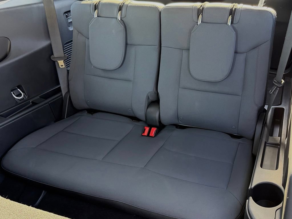 Certified 2025 Ford Explorer Active RWD image 31