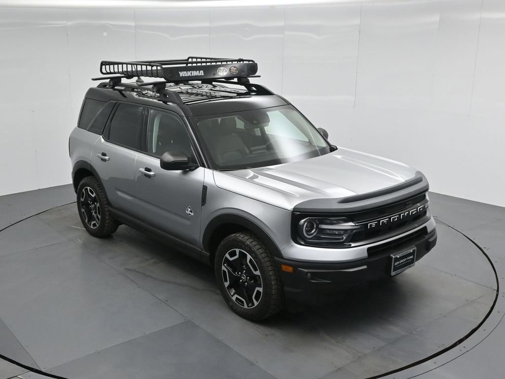 Certified 2022 Ford Bronco Sport Outer Banks AWD/4WD image 4
