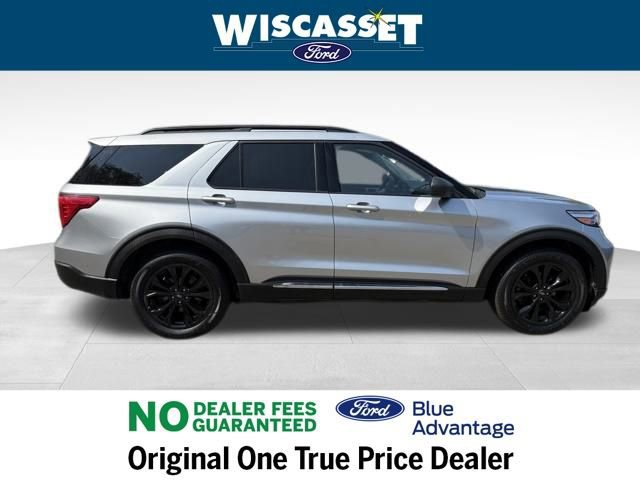 Certified 2022 Ford Explorer XLT w/ Equipment Group 202A image 6