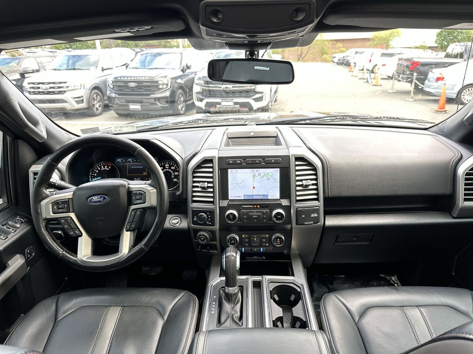 Certified 2019 Ford F150 Platinum w/ Equipment Group 701A Luxury AWD/4WD image 24