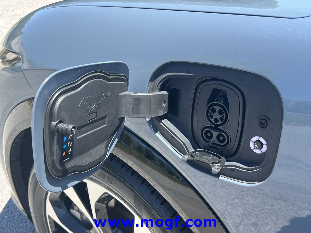 Certified 2023 Ford Mustang Mach-E Premium AWD/4WD image 31