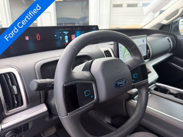 Certified 2025 Ford Expedition Max Active AWD/4WD image 13