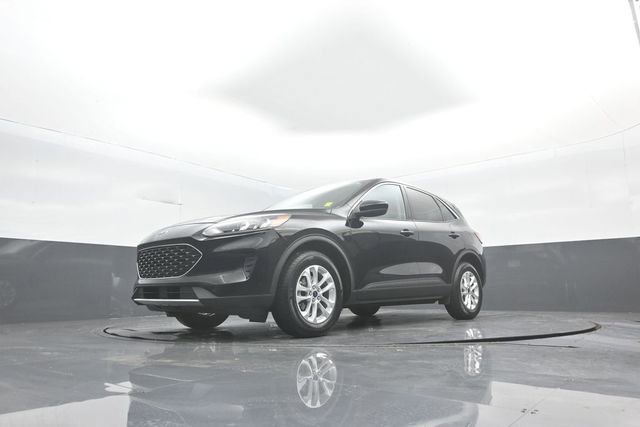Certified 2020 Ford Escape SE AWD/4WD image 36