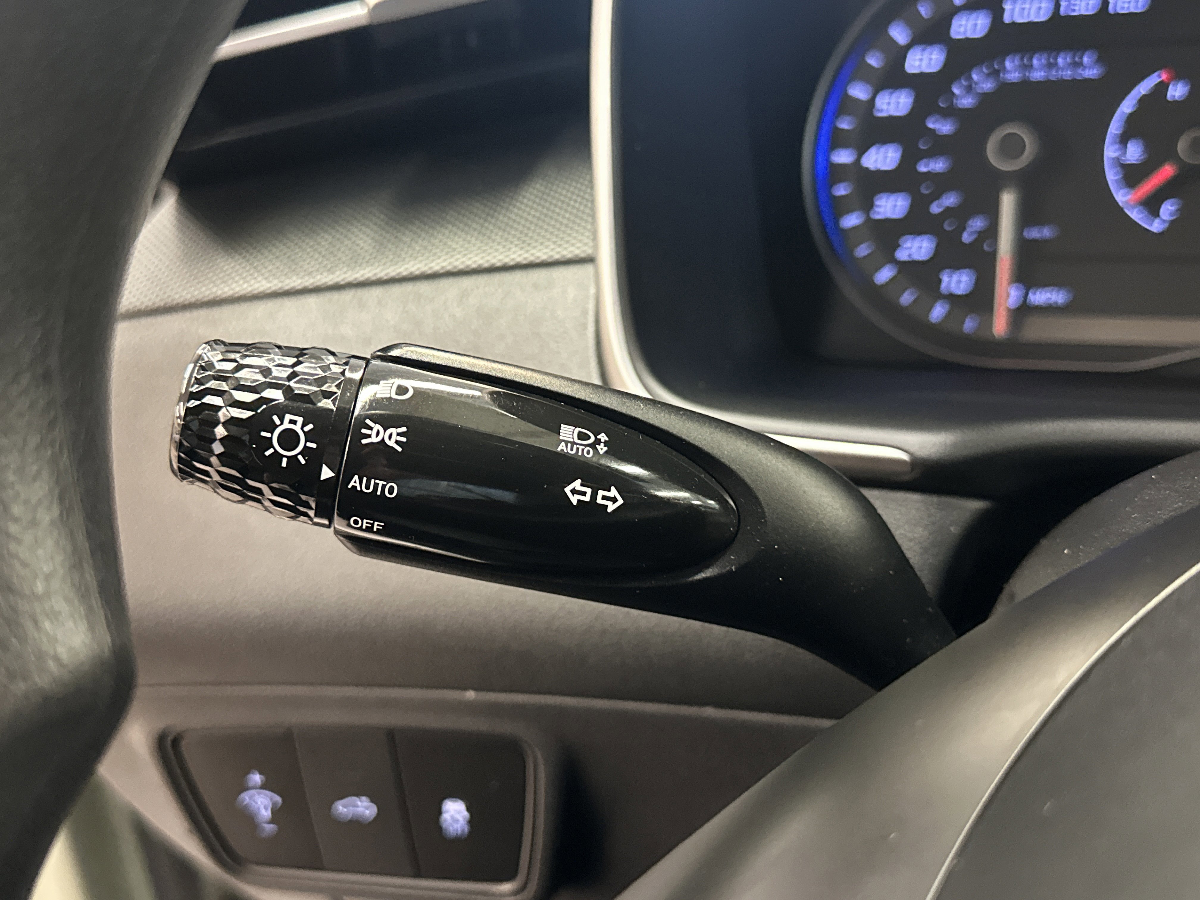 Used 2023 Hyundai Santa Cruz SEL image 29