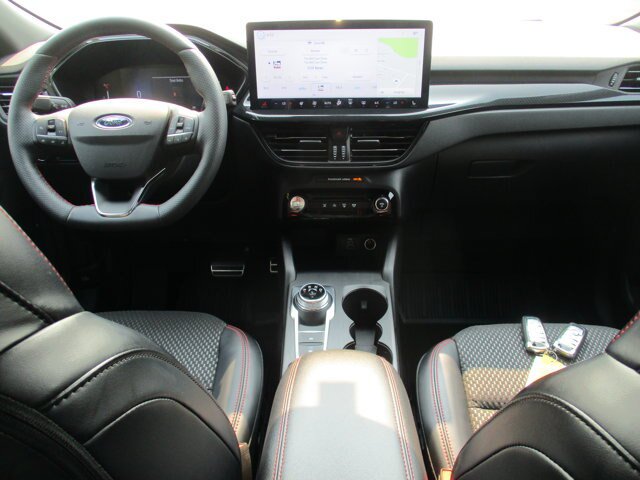 Certified 2024 Ford Escape ST-Line w/ Tech Pack #1 AWD/4WD image 6