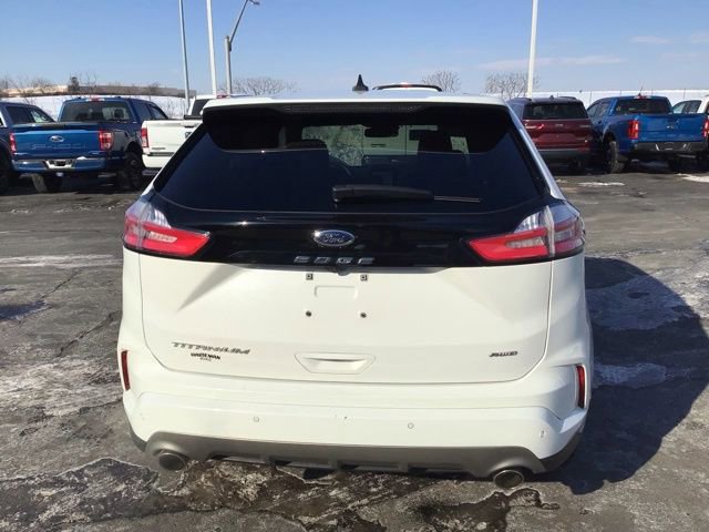 Certified 2022 Ford Edge Titanium w/ Equipment Group 301A AWD/4WD image 4