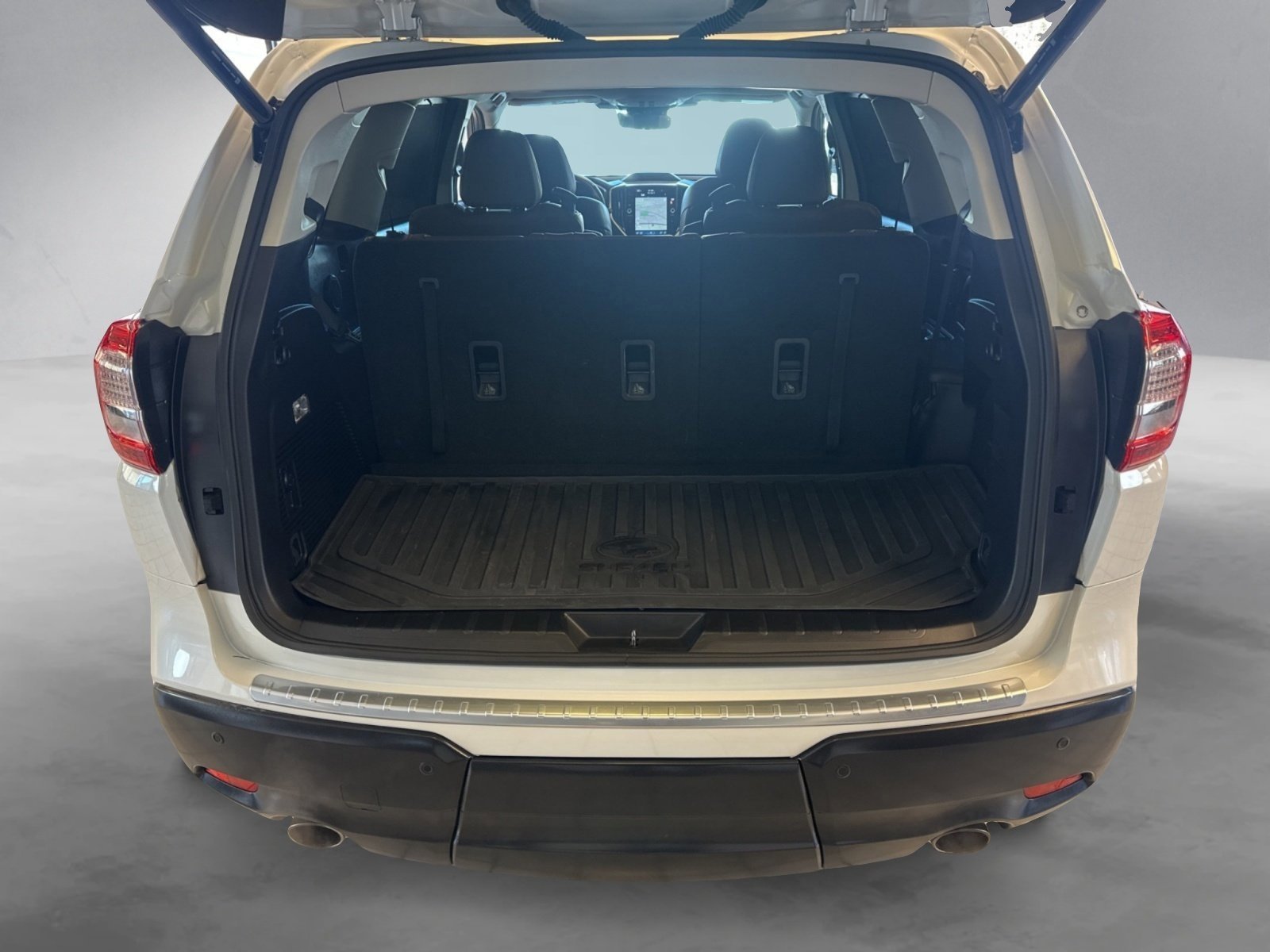 Used 2024 Subaru Ascent Touring image 23