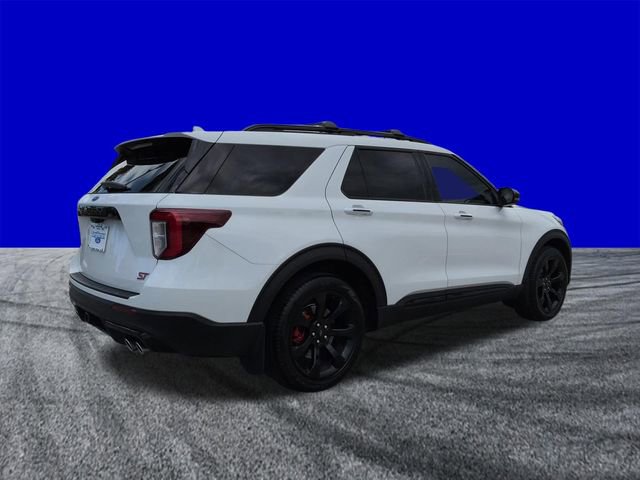 Certified 2023 Ford Explorer ST w/ Equipment Group 401A AWD/4WD image 4