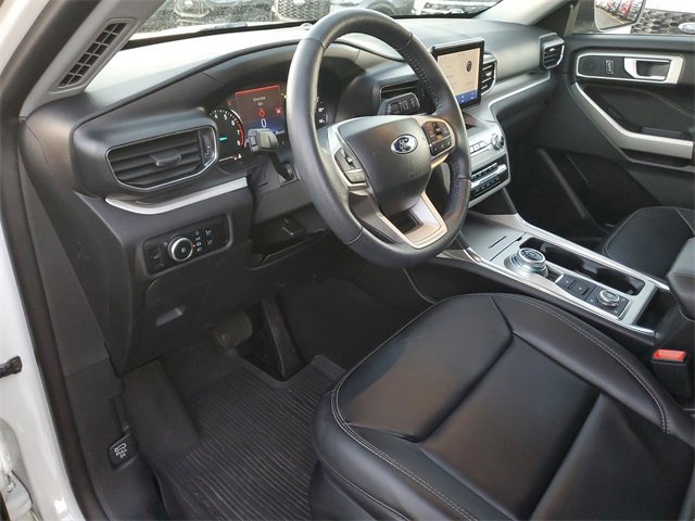 Certified 2023 Ford Explorer XLT w/ Equipment Group 202A image 13