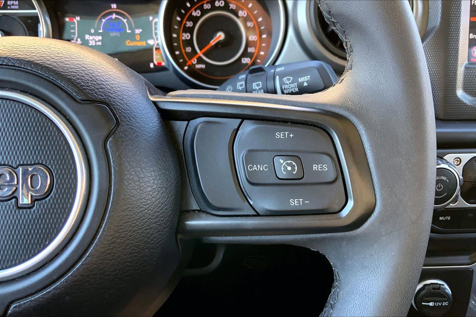Used 2023 Jeep Wrangler Sport AWD/4WD image 25