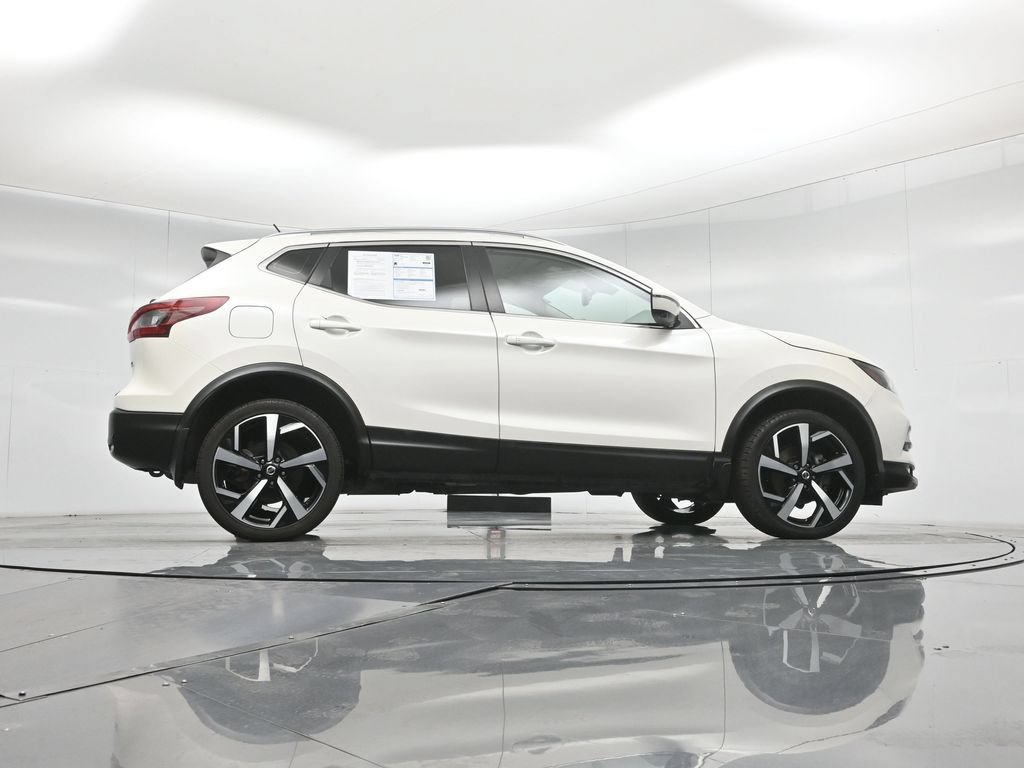 Used 2020 Nissan Rogue Sport SL w/ Premium Package FWD image 50