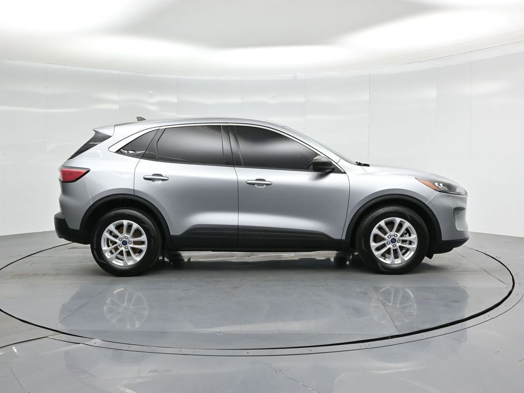 Certified 2022 Ford Escape SE image 7