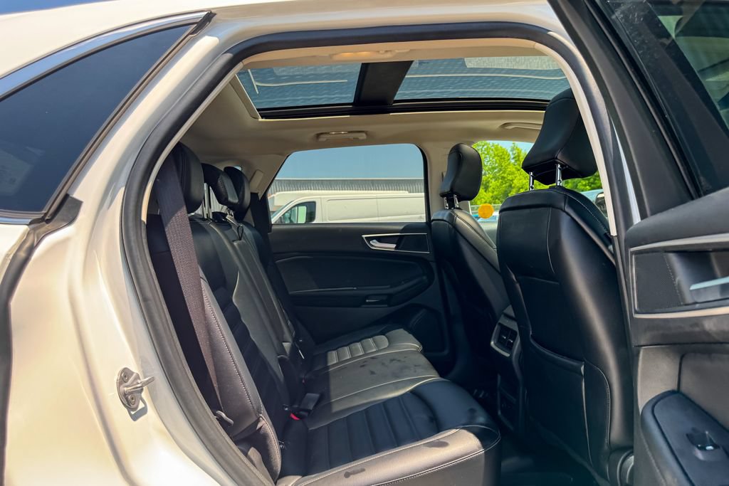 Certified 2023 Ford Edge SEL w/ Convenience Package AWD/4WD image 17