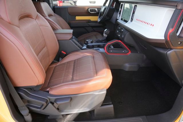 Certified 2024 Ford Bronco Heritage Edition image 14