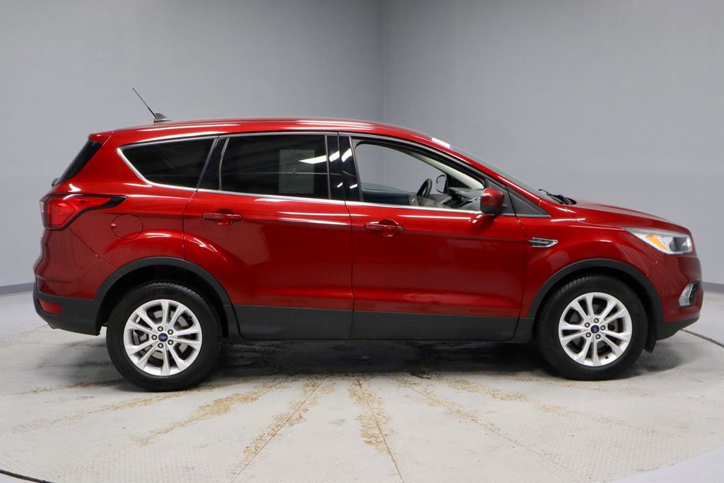 Certified 2019 Ford Escape SE FWD image 6