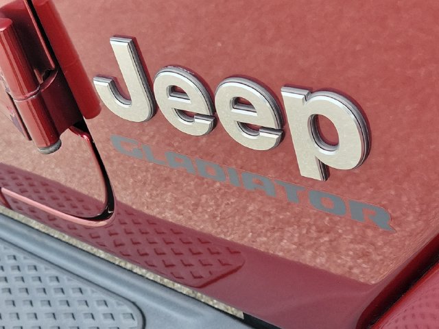 Used 2021 Jeep Gladiator Overland w/ Popular Equipment Package AWD/4WD image 10