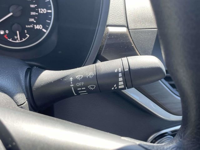 Used 2025 Nissan Altima 2.5 SV image 29