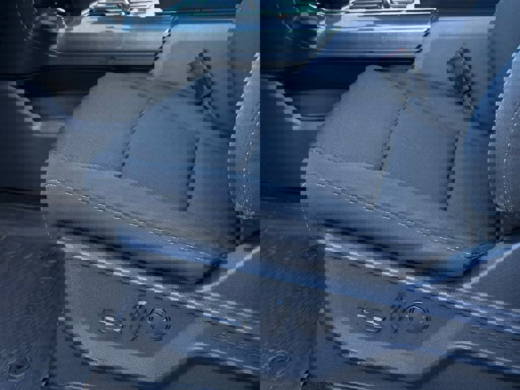 Certified 2022 Ford F150 XLT w/ Equipment Group 302A High image 17