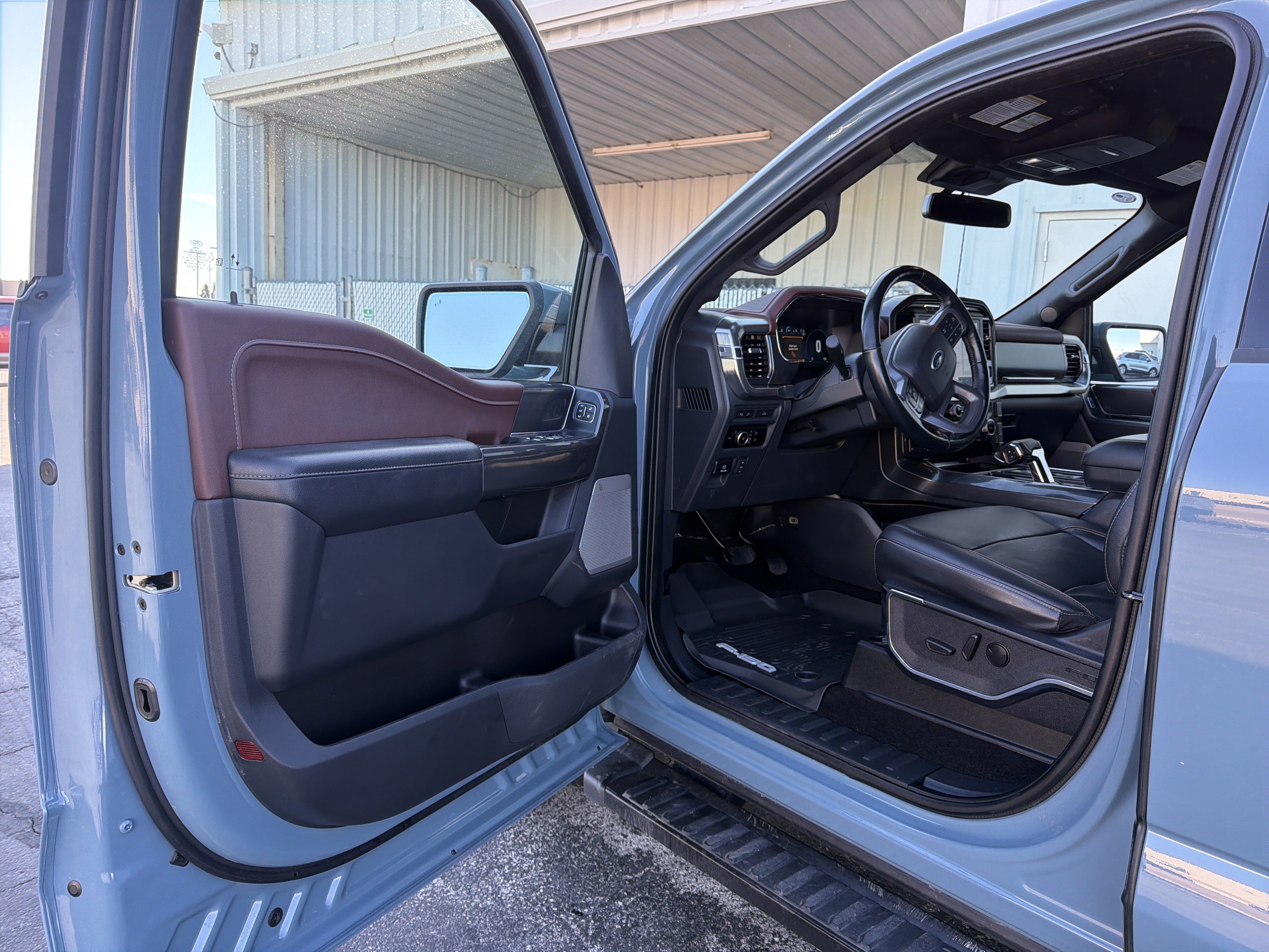 Certified 2023 Ford F150 Lariat image 25