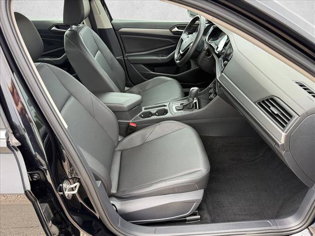 Used 2019 Volkswagen Jetta SE FWD image 20