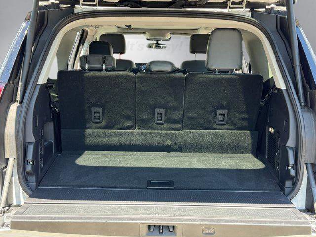 Certified 2025 Ford Expedition Active AWD/4WD image 31