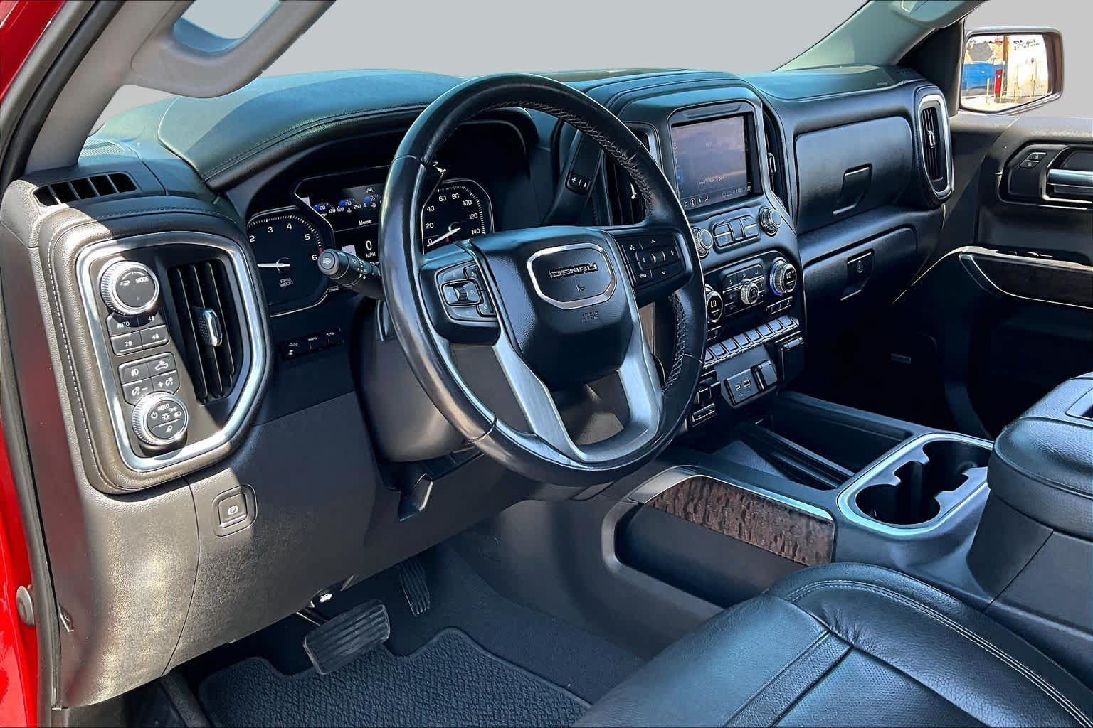 Used 2022 GMC Sierra 1500 Denali w/ Denali Reserve Package AWD/4WD image 17
