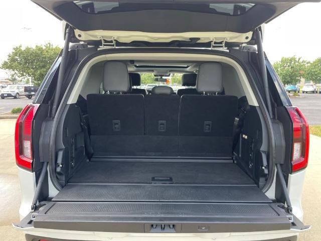 Certified 2025 Ford Expedition Active RWD image 16